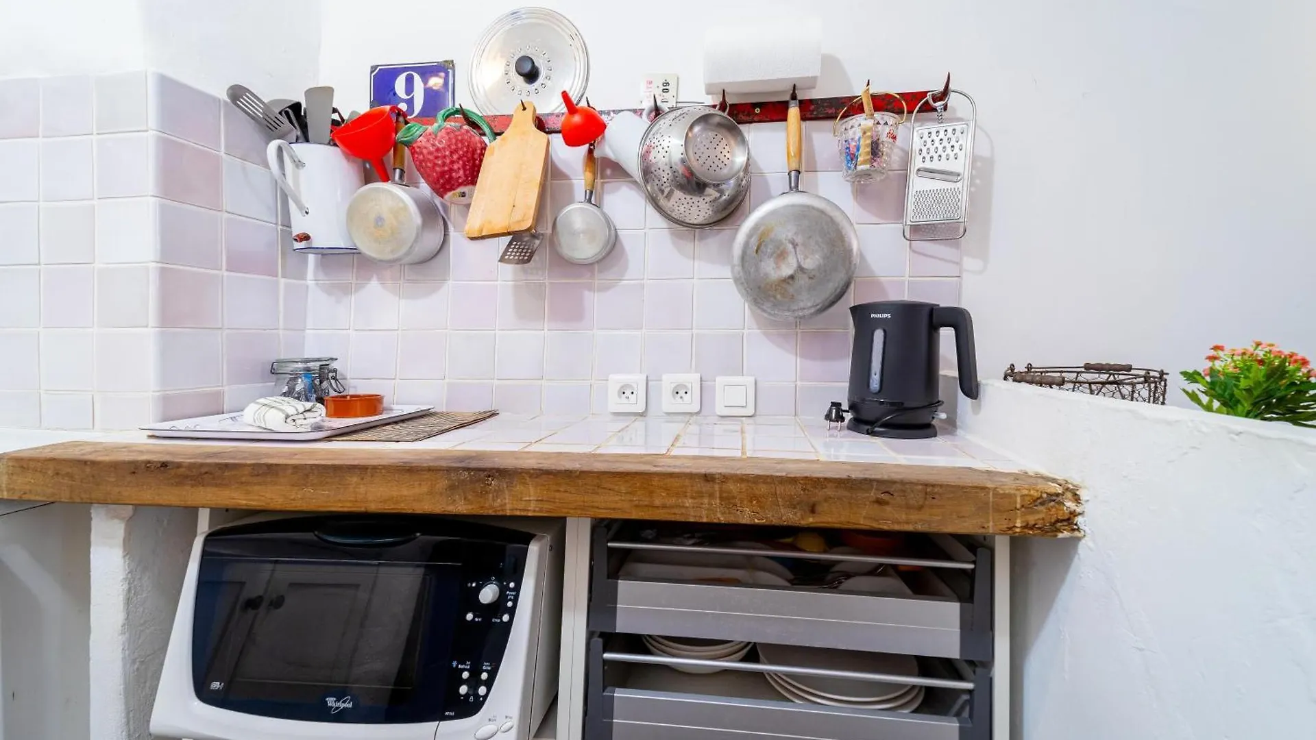 Le Petit Carnot Apartment Apt
