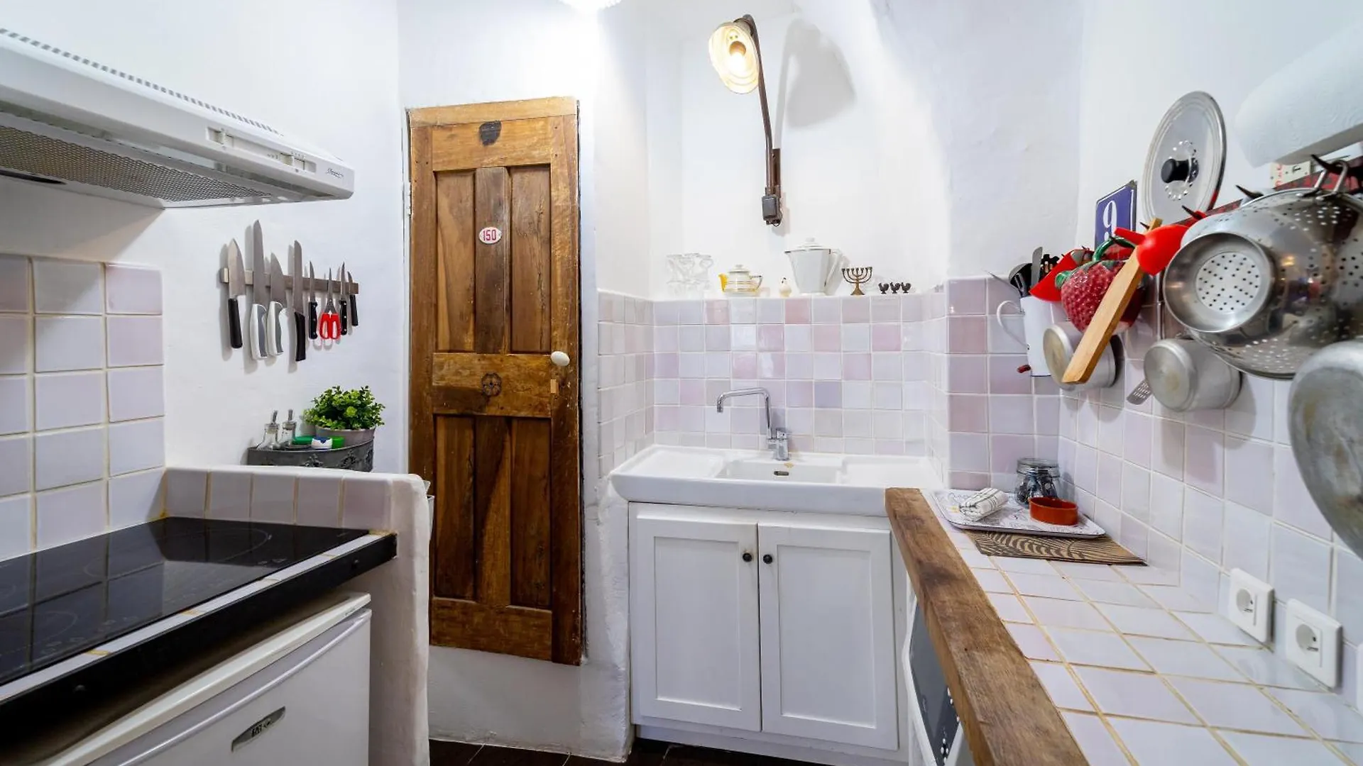 Le Petit Carnot Apartment Apt