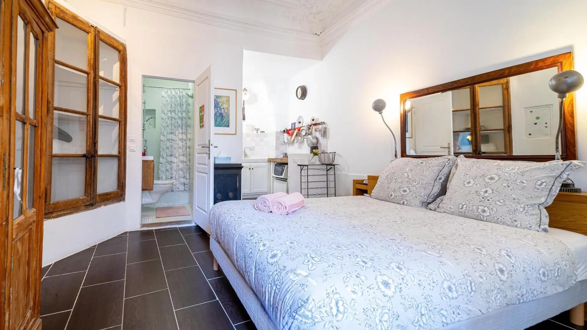 Le Petit Carnot Apartment Apt